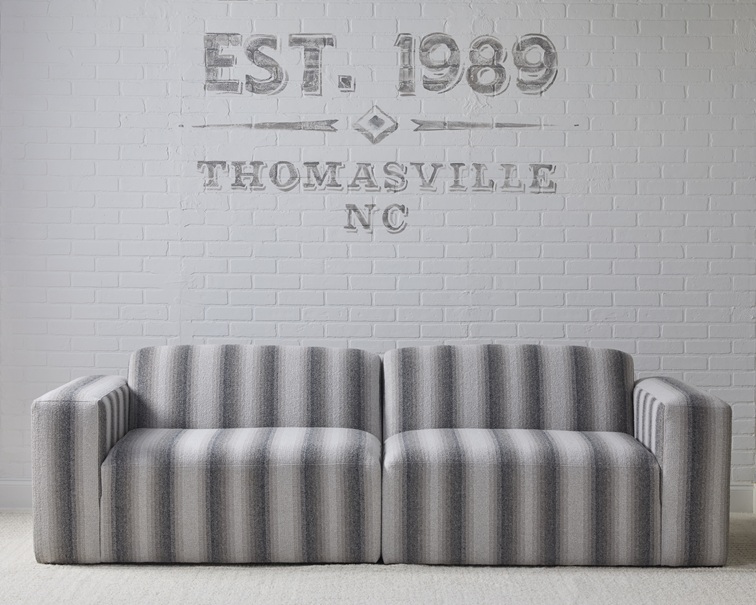 Social Image {i + 1}